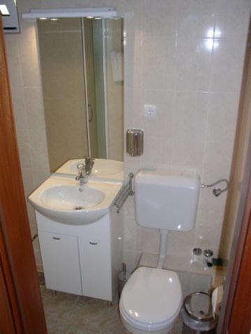 Villa Maja Original Since 2005 Baška Voda Habitación foto