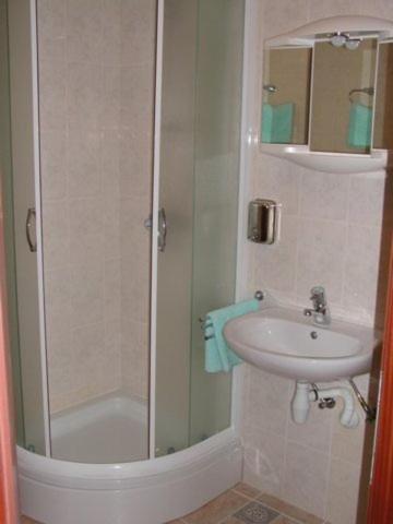 Villa Maja Original Since 2005 Baška Voda Habitación foto